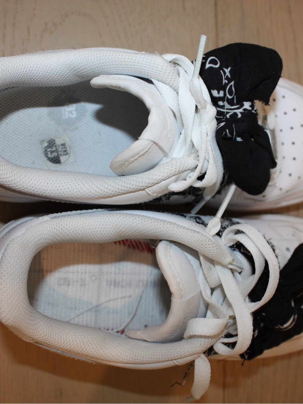 Limited Edition Bandana Airforces - Picture 4 of 4